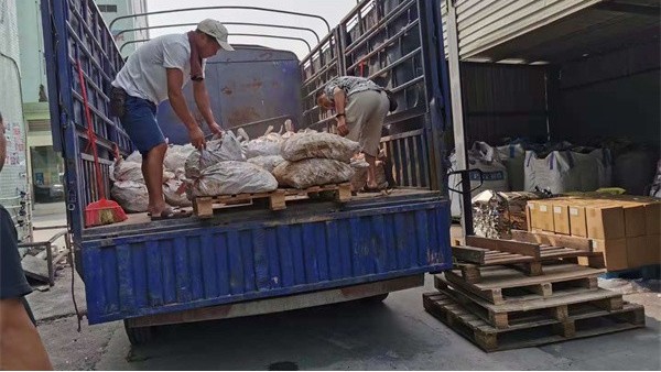 湖南开元(中国)锂电池废料